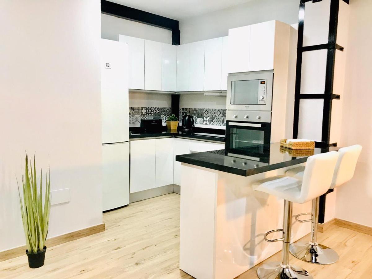 Modern & Spacious Apartment In Plaza De La Merced Malaga Ngoại thất bức ảnh
