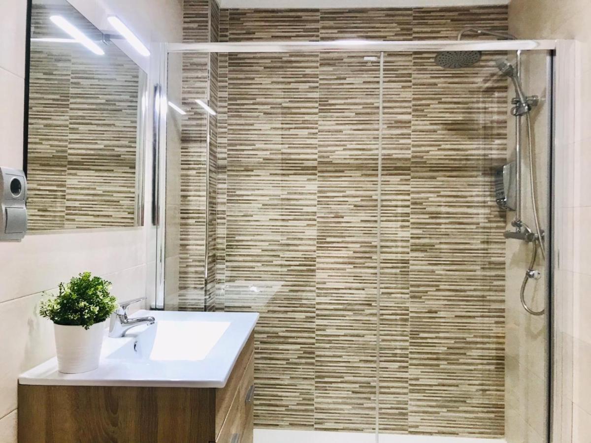 Modern & Spacious Apartment In Plaza De La Merced Malaga Ngoại thất bức ảnh